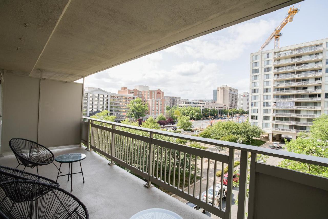 Apartmán Spectacular 2/2 Apt @Crystal City With Gym Arlington Exteriér fotografie
